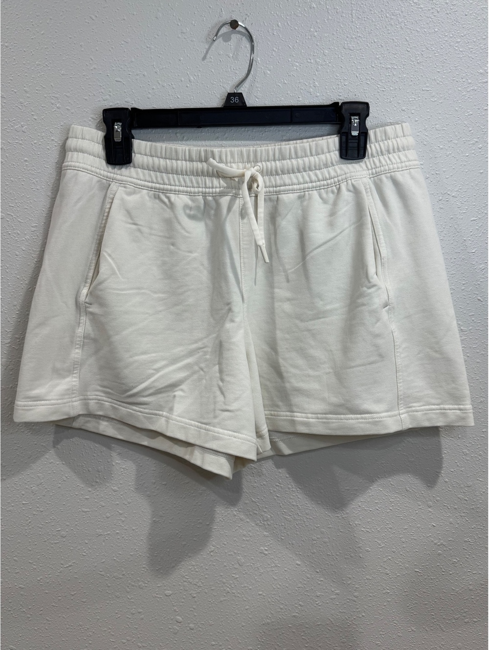 Athleta Women’s Easy Fleece Shorts Size M Ivory White Drawstring Lounge Athletic